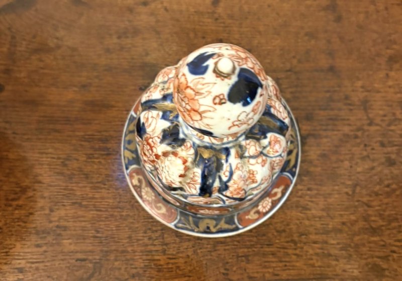 Pair of Quality Antique Japanese Imari Lidded Vases